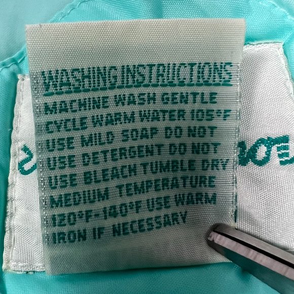 Baby Gitano Snow Suit Size 24T Pastel colors snap on mittens full‎ zip hooded - Picture 11 of 15